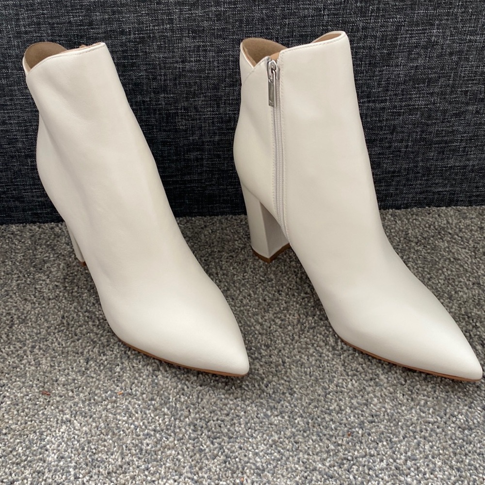 Marc Fisher Urmi Booties